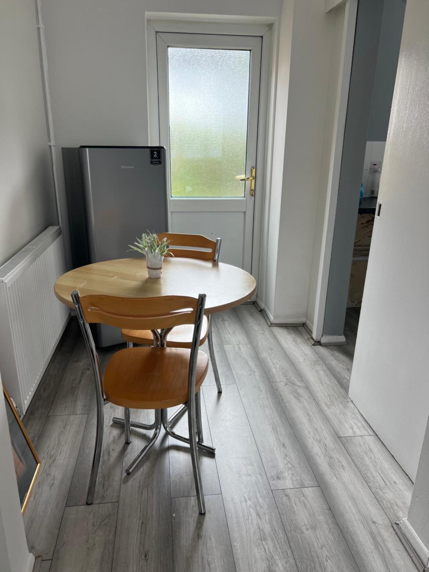 Auxano Apartments London Bagian luar foto